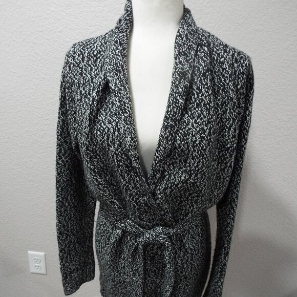 Levi’s Women's Wide Belted Long Cardigan Sweater Marbled Black/White Size Large - Picture 2 of 13